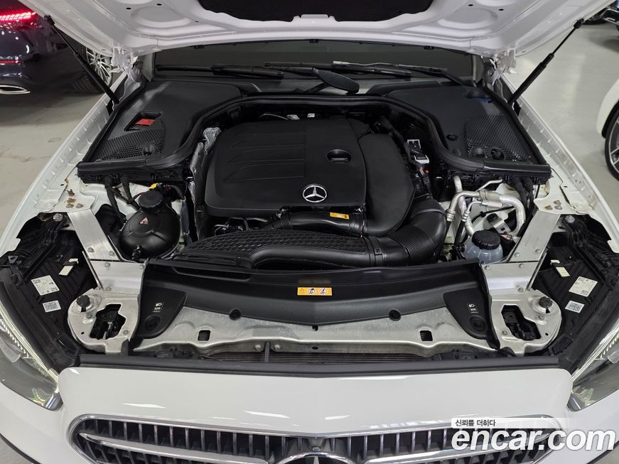 Mercedes-Benz E-Class 2022