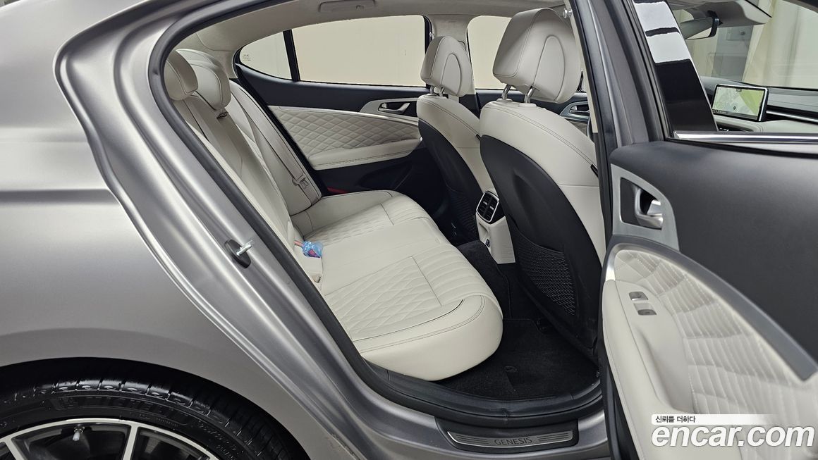 Genesis G70 2024