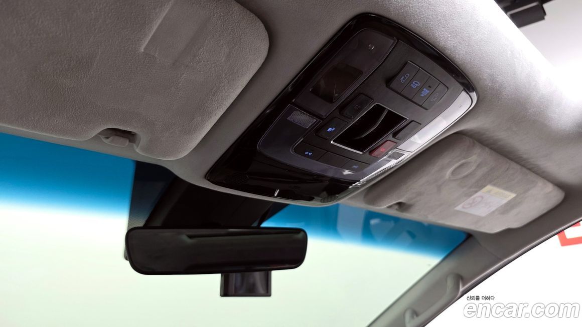 Hyundai Staria 2023
