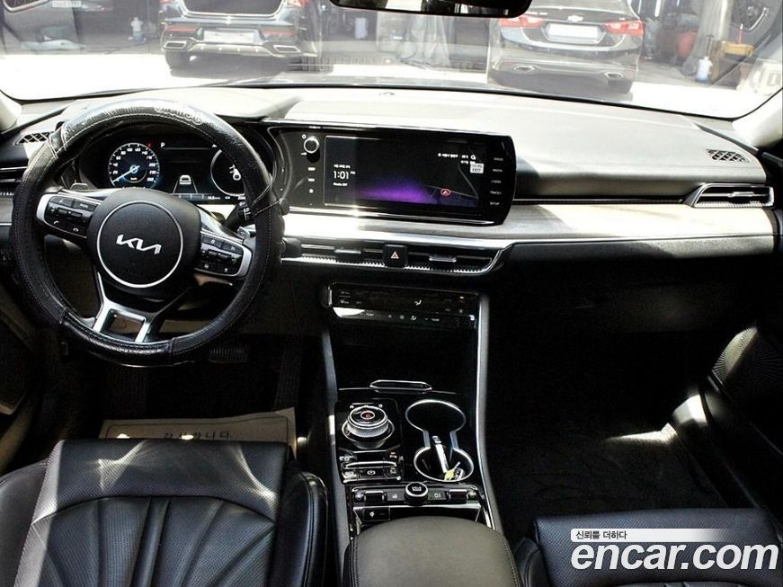 Kia K5 2023