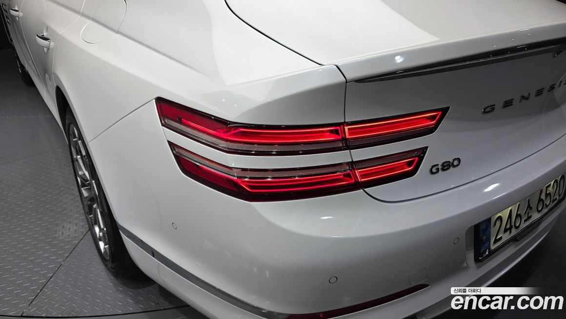 Genesis G80 2021