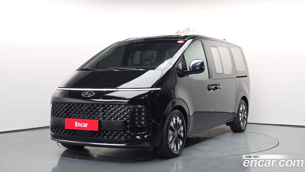 Hyundai Staria 2023