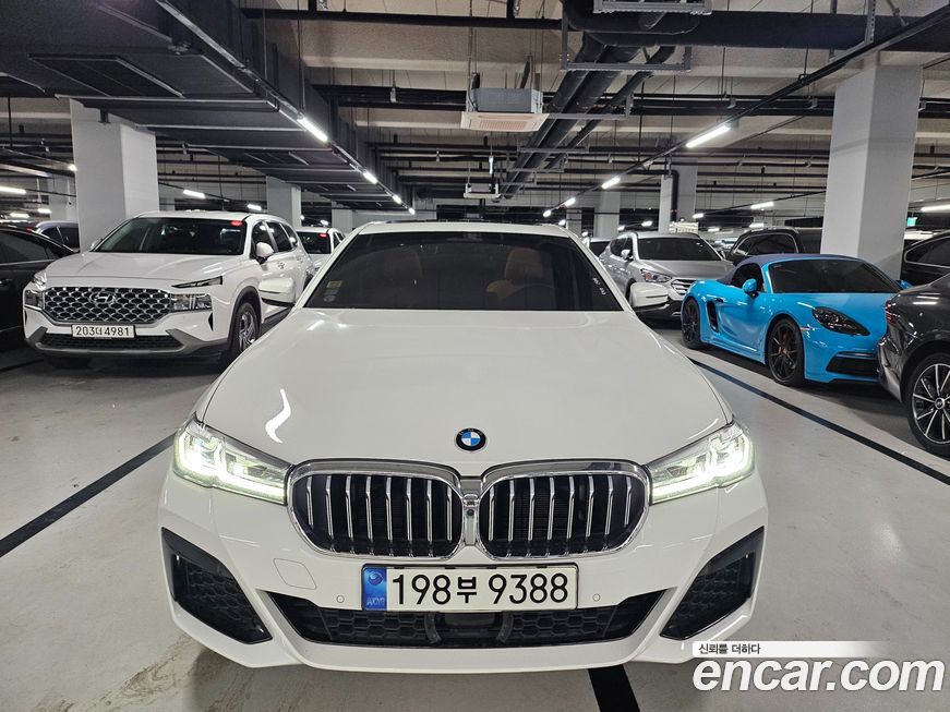 BMW 5-Series 2021