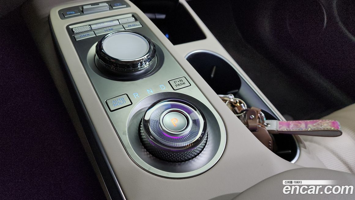 Genesis GV70 2022