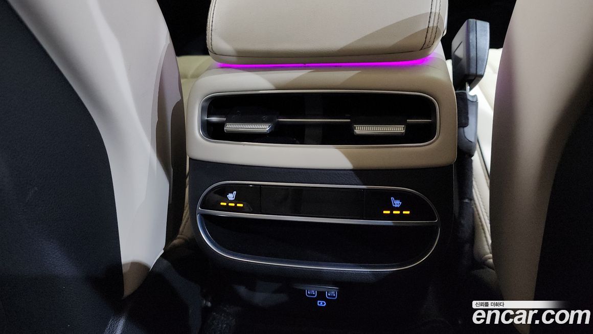 Genesis GV70 2022