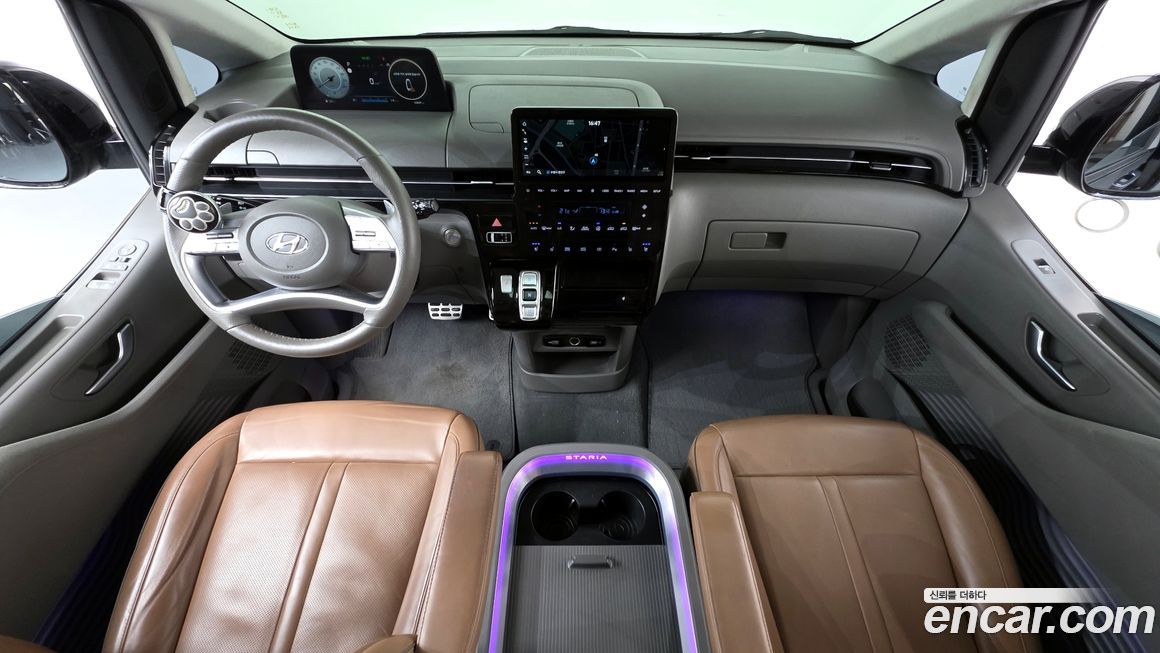 Hyundai Staria 2023