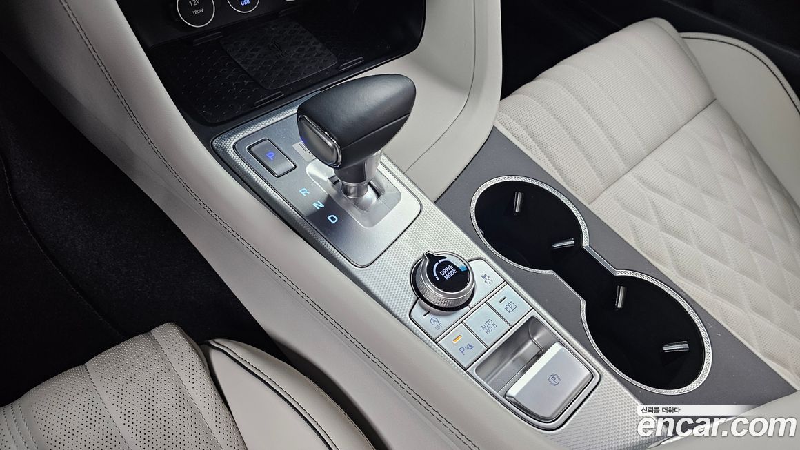 Genesis G70 2024