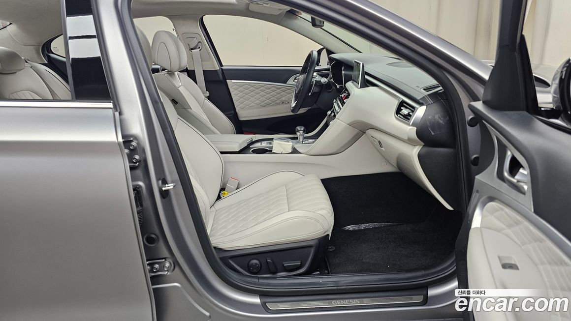 Genesis G70 2024