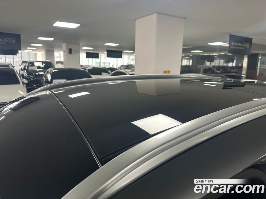 Mercedes-Benz GLC-Class 2021