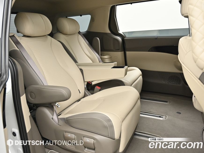 Kia Canival 2025