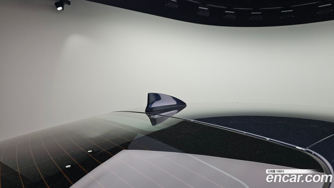 Genesis G80 2023