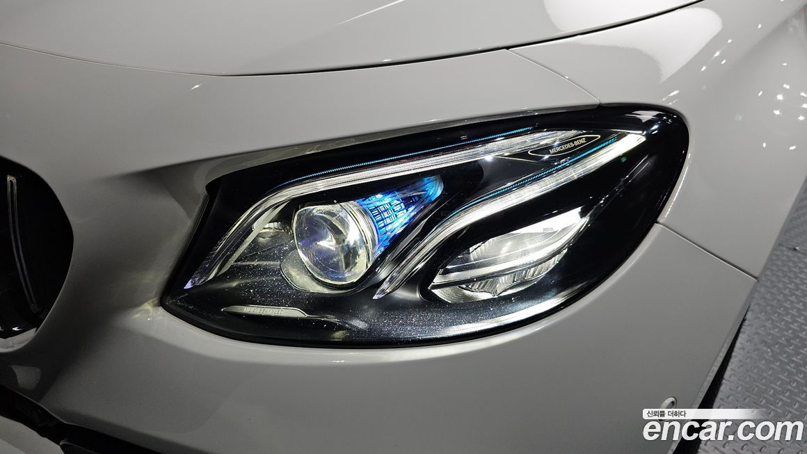 Mercedes-Benz E-Class 2018