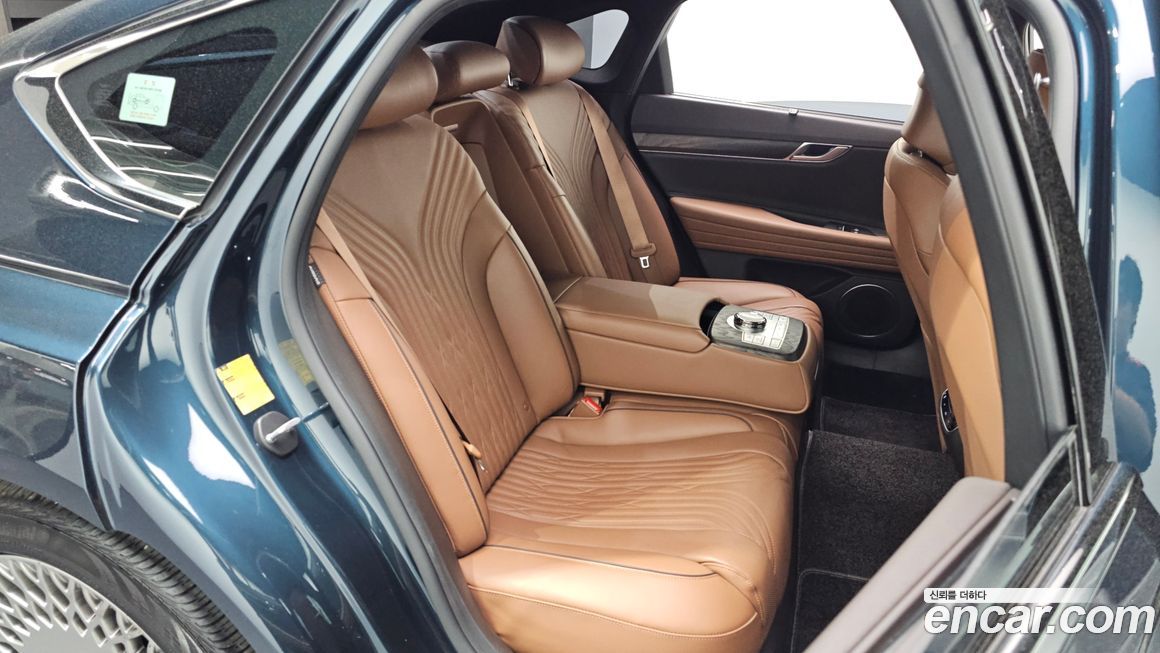 Genesis G80 2023