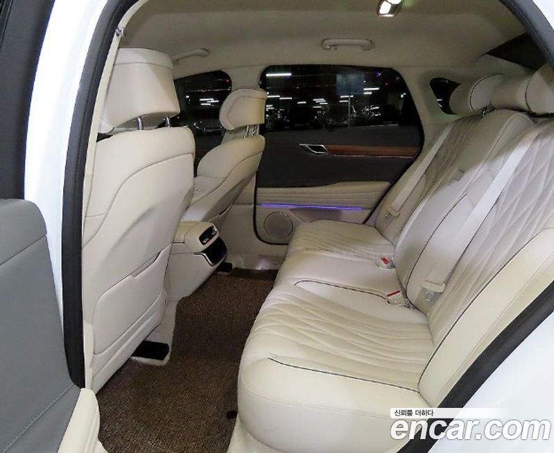 Genesis G80 2025