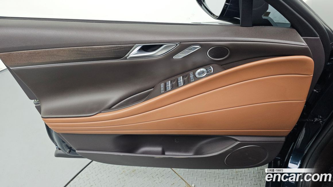 Genesis G80 2023