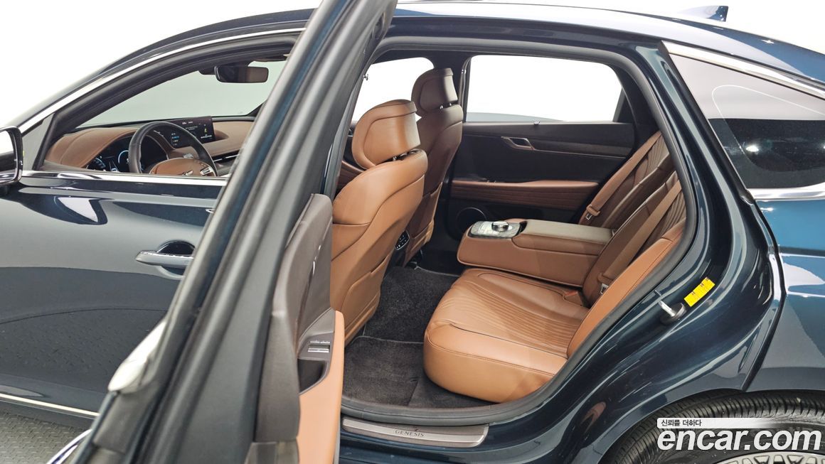 Genesis G80 2023