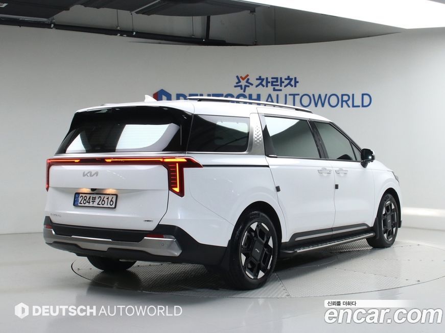Kia Canival 2025