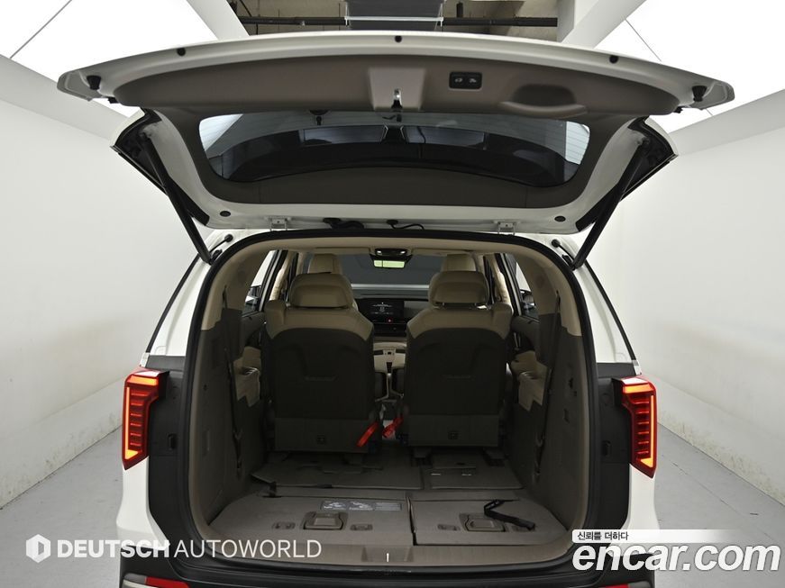 Kia Canival 2025