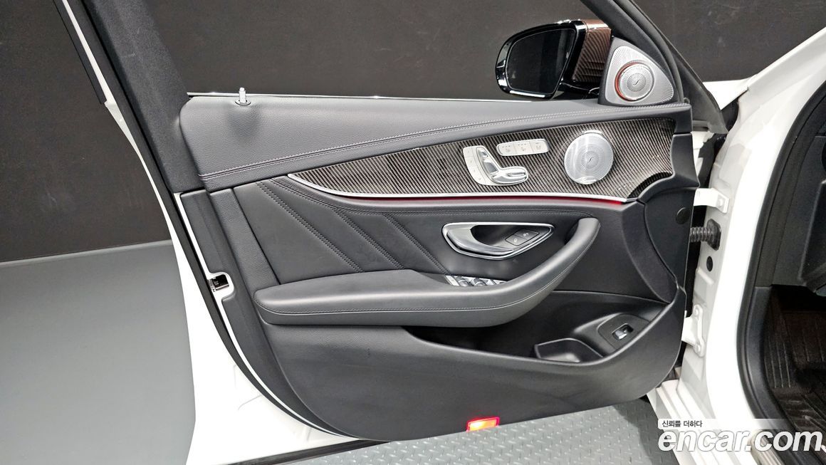 Mercedes-Benz E-Class 2018