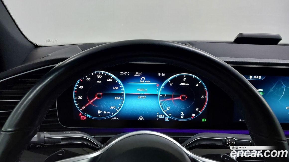 Mercedes-Benz GLE-Class 2023