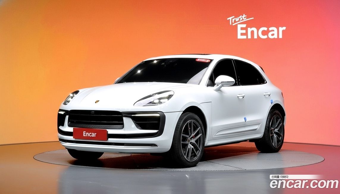 Porsche Macan 2022