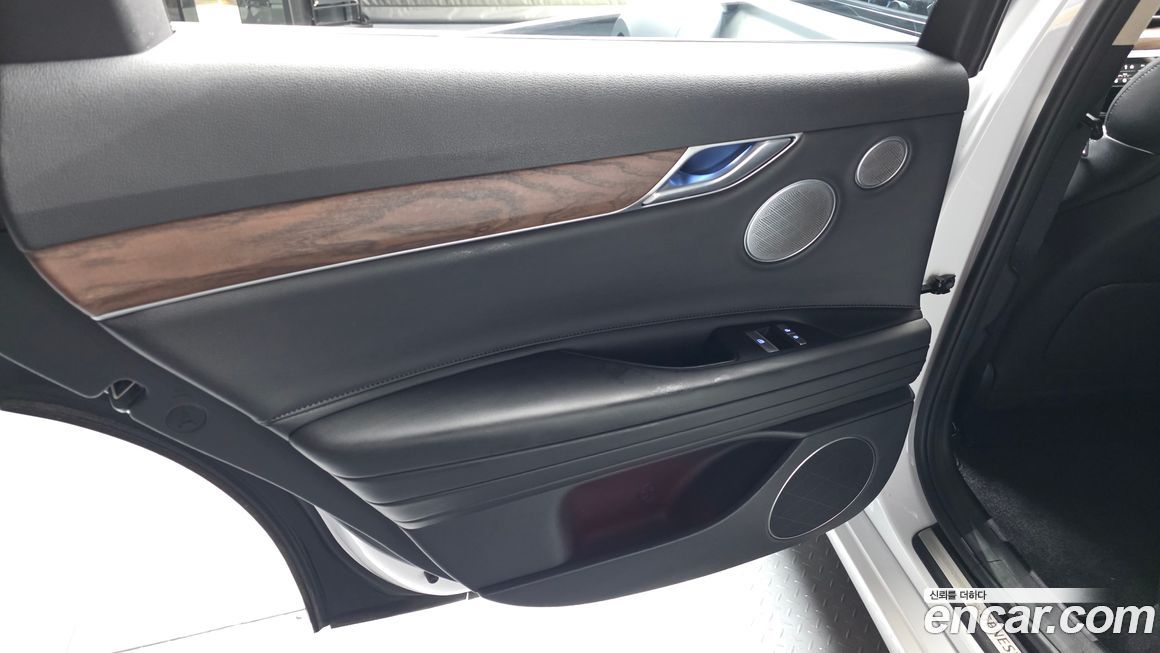 Genesis G80 2022