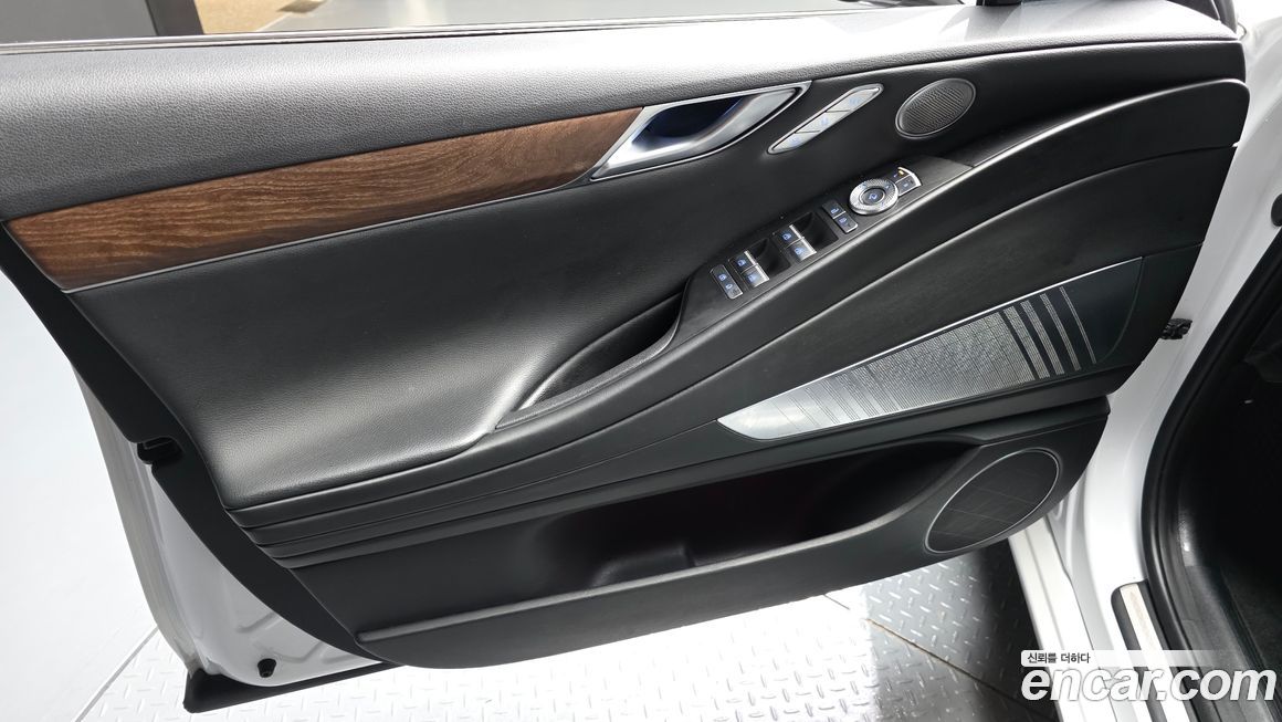 Genesis G80 2022