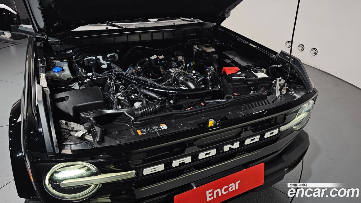 Ford Bronco 2023