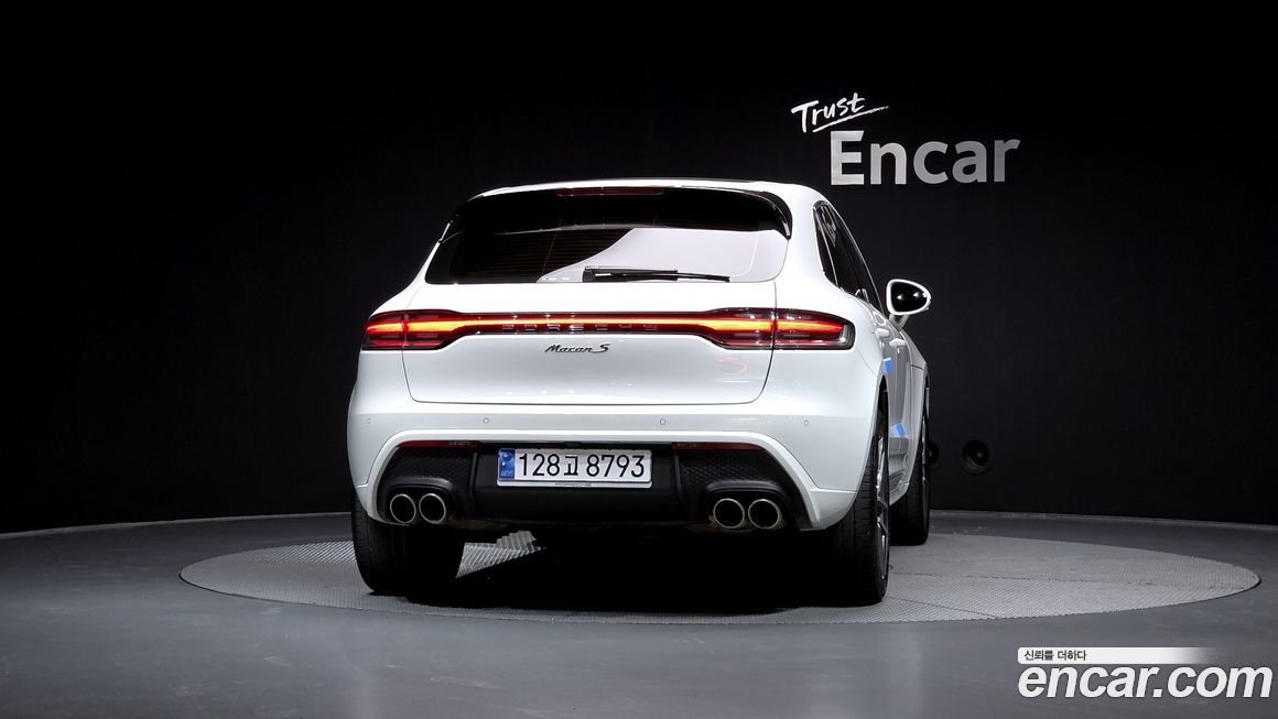 Porsche Macan 2022