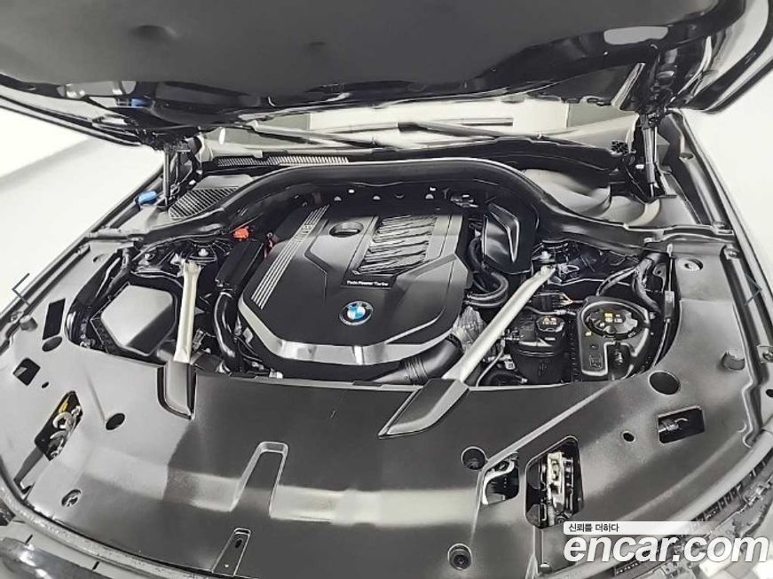 BMW Gran Turismo 2023