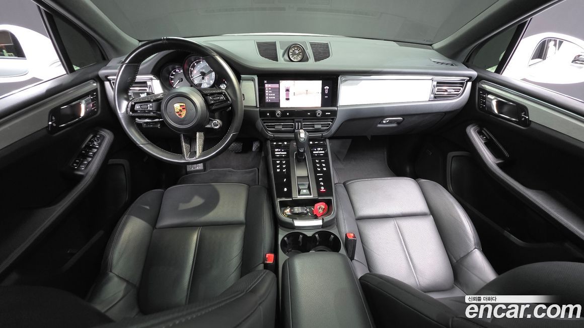Porsche Macan 2022