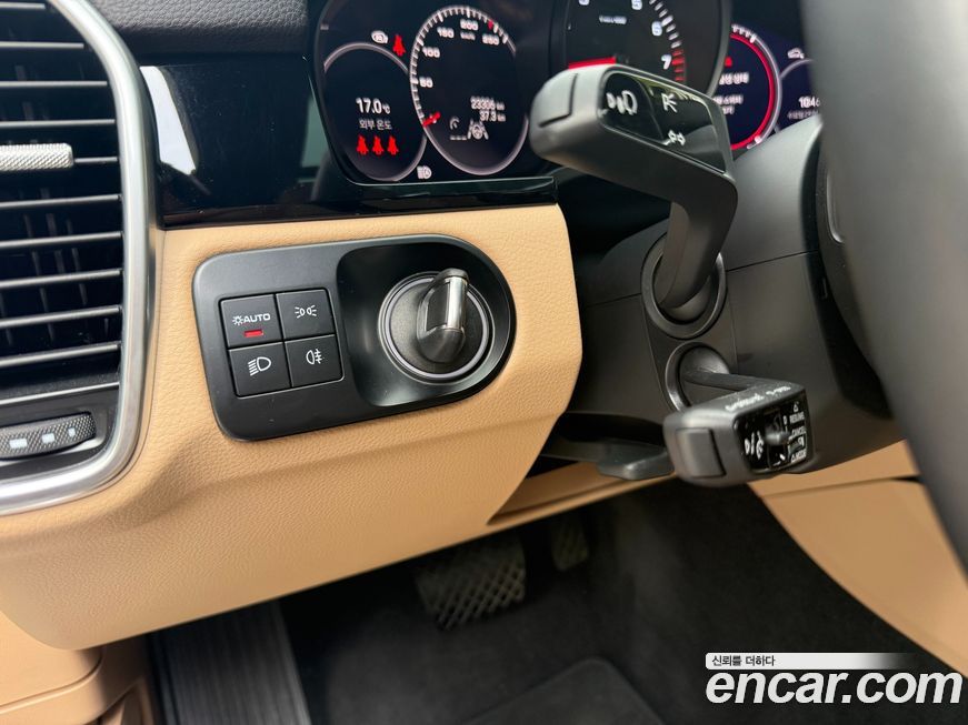 Porsche Cayenne 2023