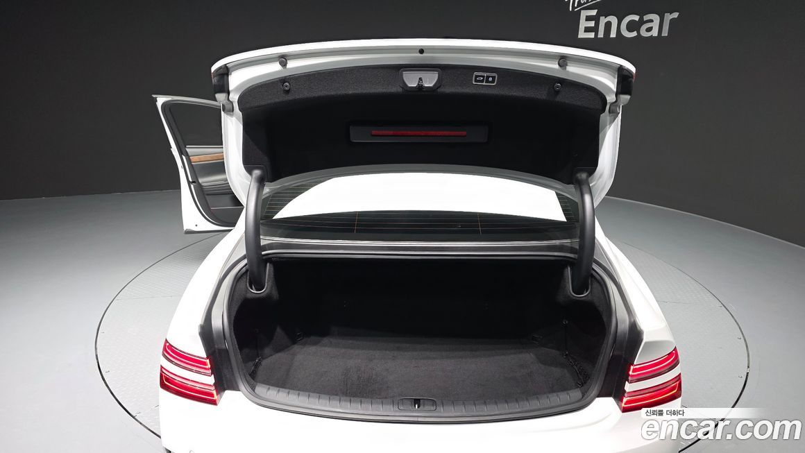 Genesis G80 2022