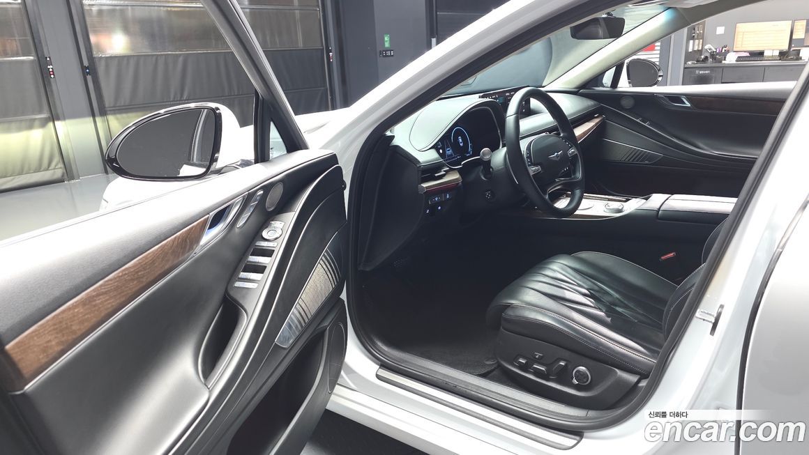 Genesis G80 2022