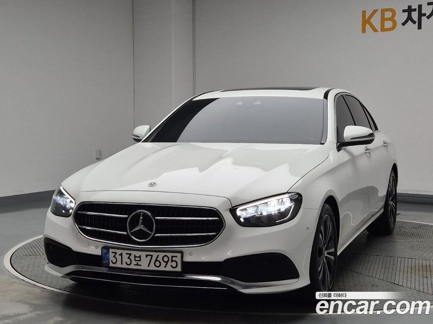 Mercedes-Benz E-Class 2021