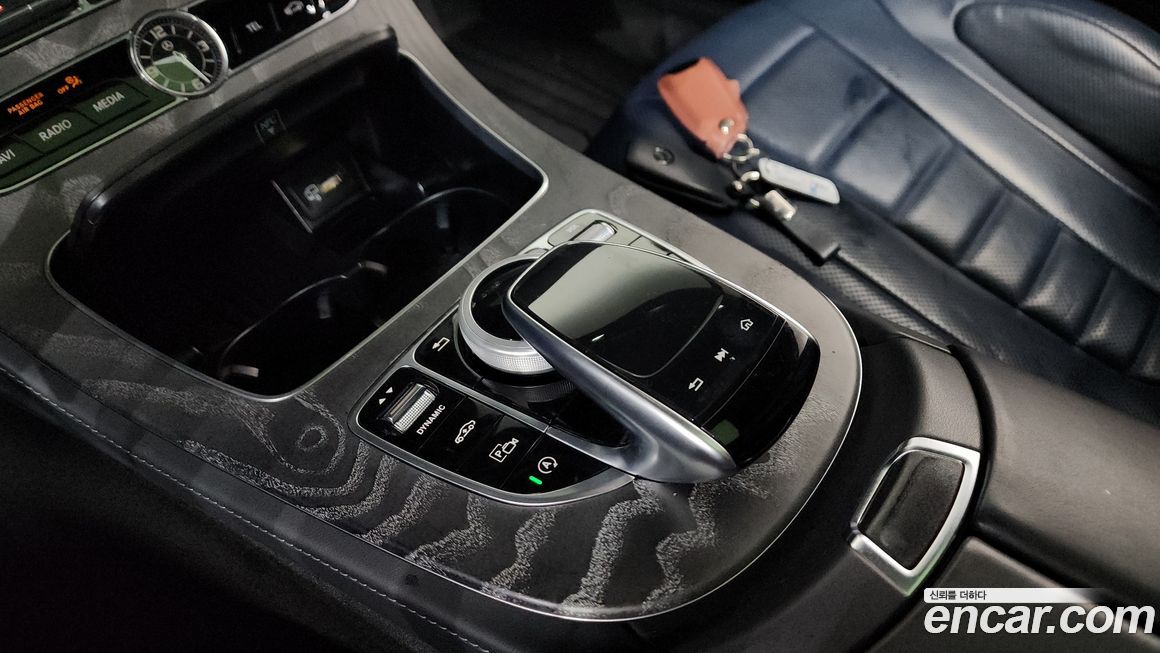 Mercedes-Benz CLS-Class 2020