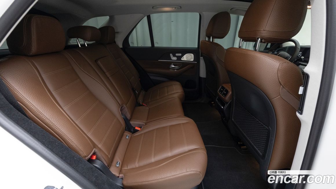 Mercedes-Benz GLE-Class 2025