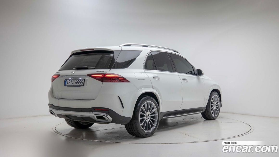 Mercedes-Benz GLE-Class 2025