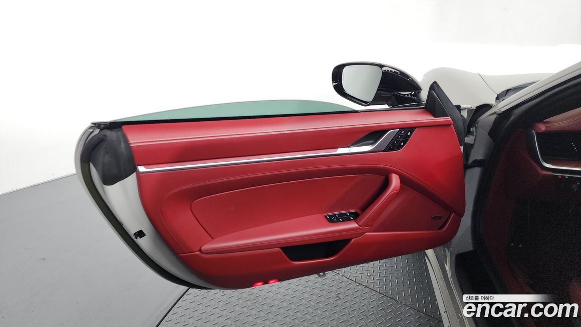 Porsche 911 2023