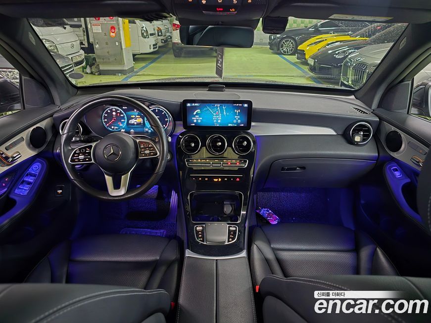 Mercedes-Benz GLC-Class 2022