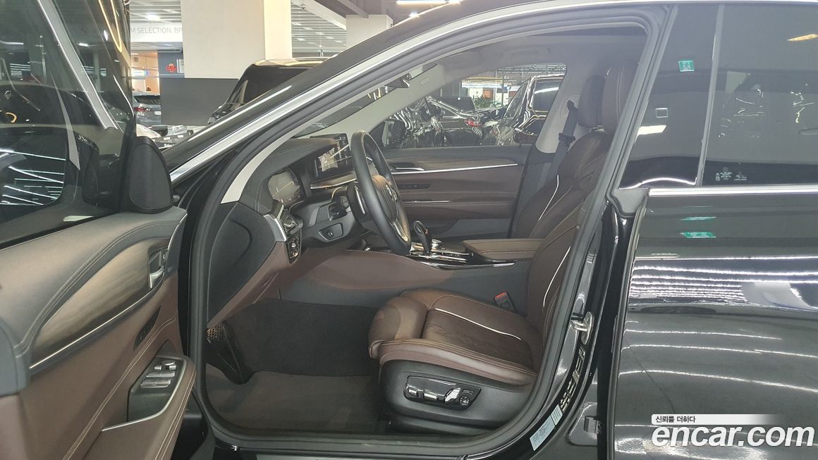 BMW Gran Turismo 2023
