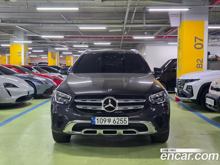 Mercedes-Benz GLC-Class 2022