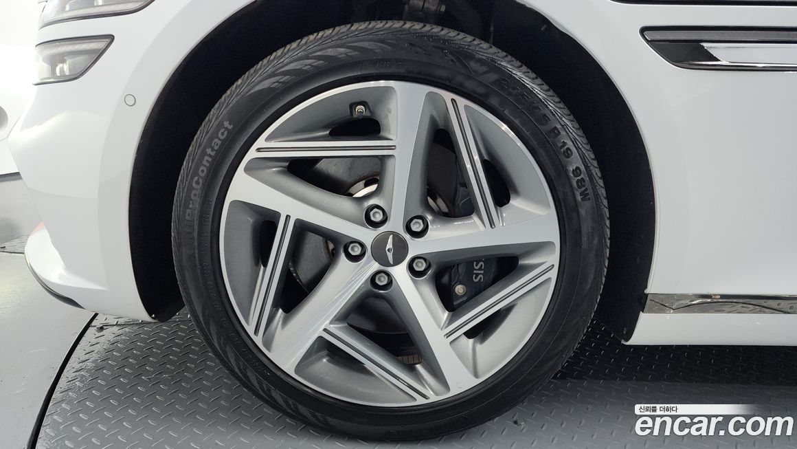 Genesis G80 2024