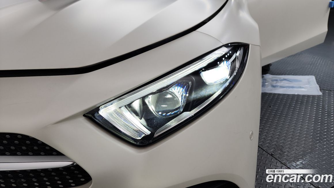 Mercedes-Benz CLS-Class 2020