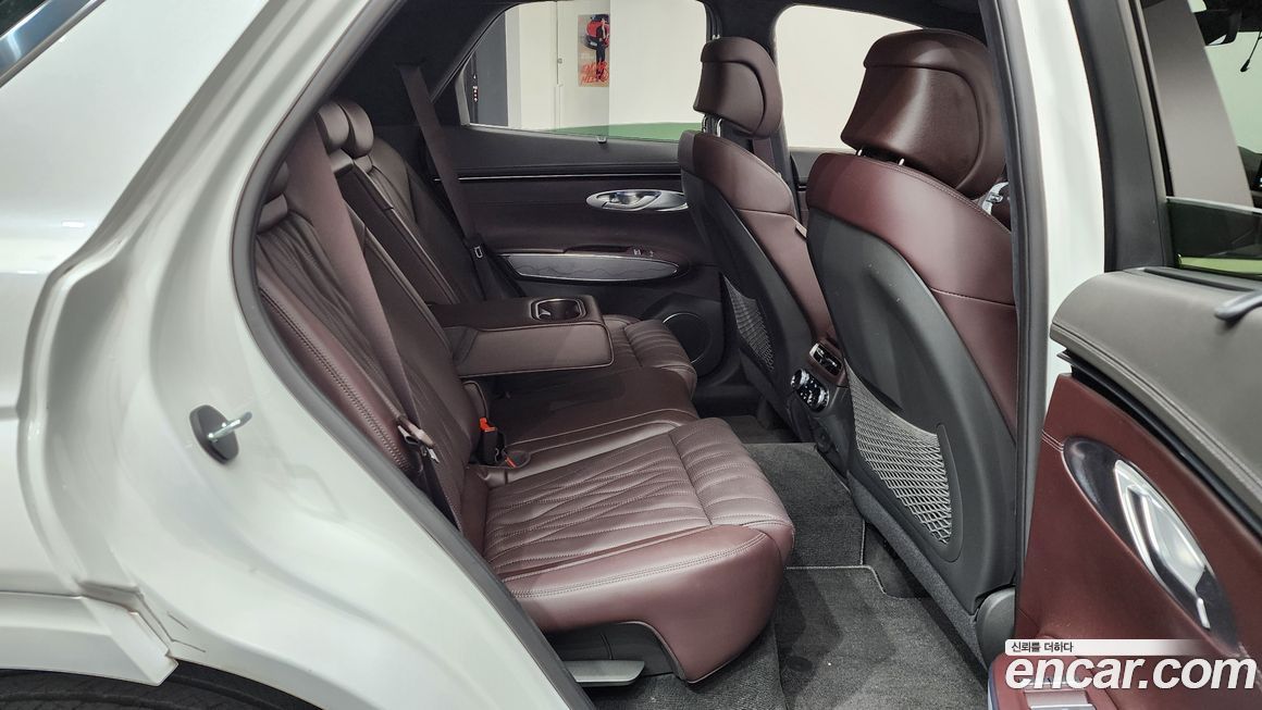 Genesis GV70 2023