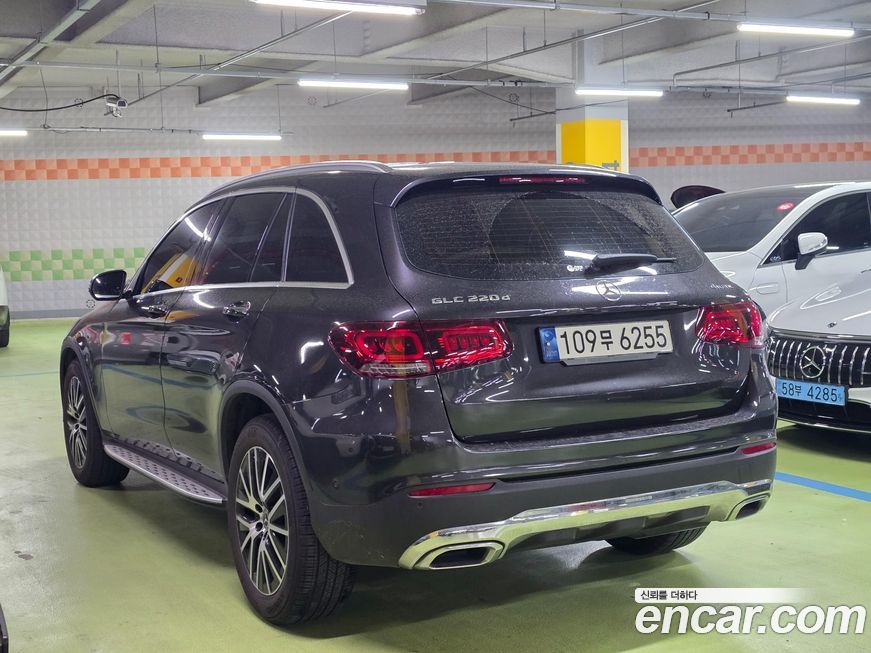Mercedes-Benz GLC-Class 2022
