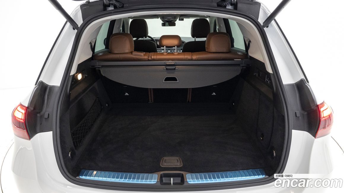 Mercedes-Benz GLE-Class 2025