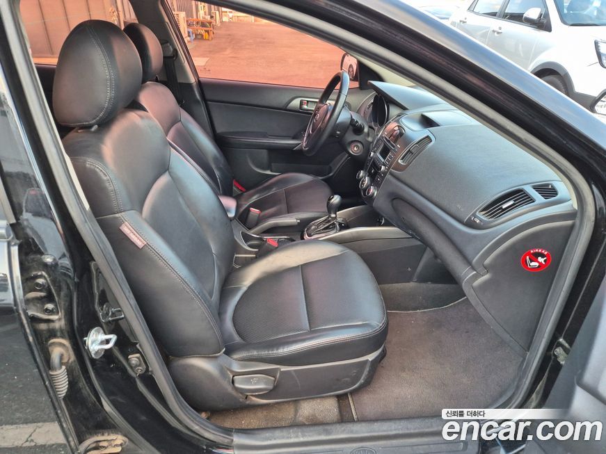 Kia Porte 2011