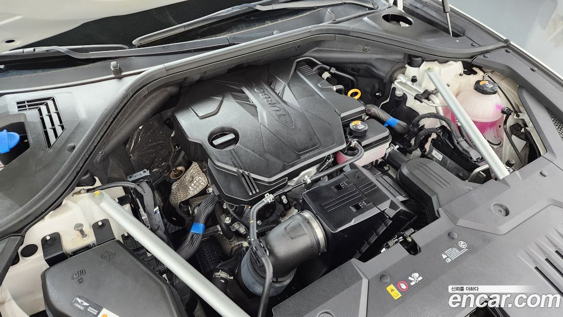 Genesis GV70 2023