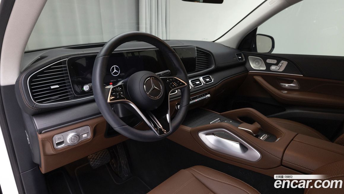 Mercedes-Benz GLE-Class 2025